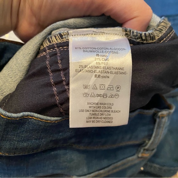 Free People • Shark Bite Distressed High Rise Skinny Jeans in Blue - Picture 8 of 8